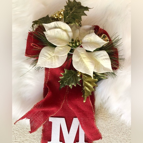 Red Burlap Christmas Jingling Bells Door Hanger - Picture 5 of 8